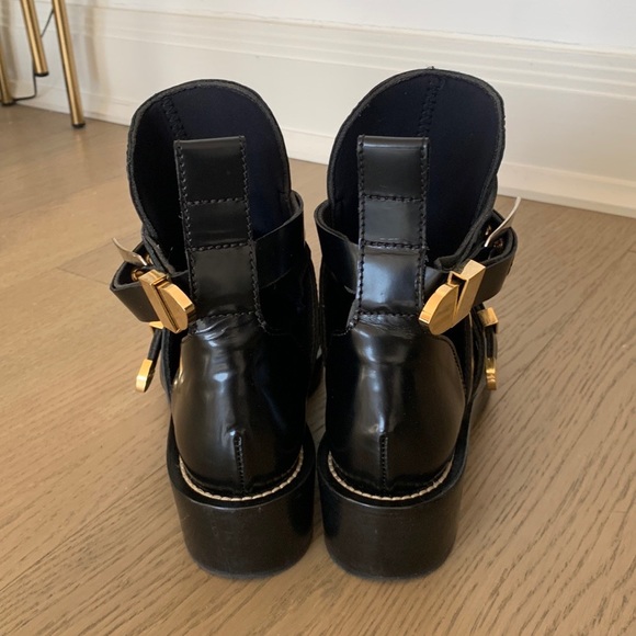 Balenciaga Ceinture Cutout Boots - Picture 7 of 13